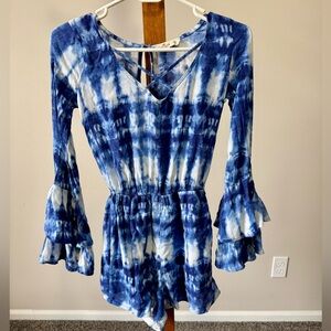 Hollister Womens Romper Shorts XS Tie Dye Blue Long Bell Sleeve V Neck